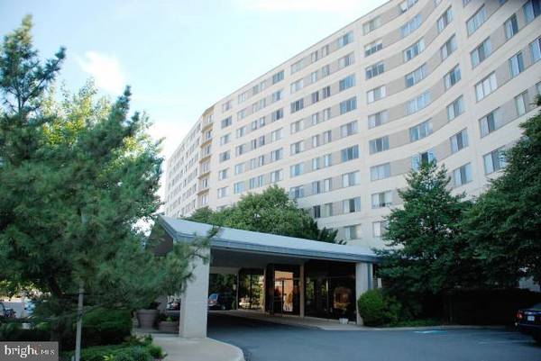 Arlington, VA 22209,1200 N NASH ST #263