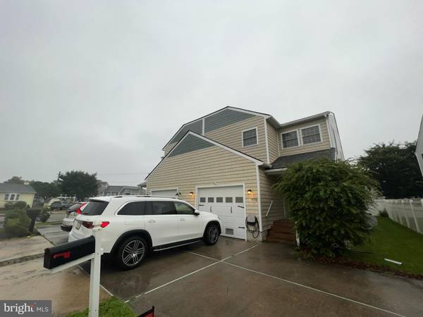 Ocean City, MD 21842,508-B MCCABE AVE