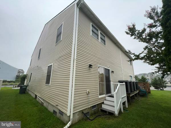 Ocean City, MD 21842,508-B MCCABE AVE