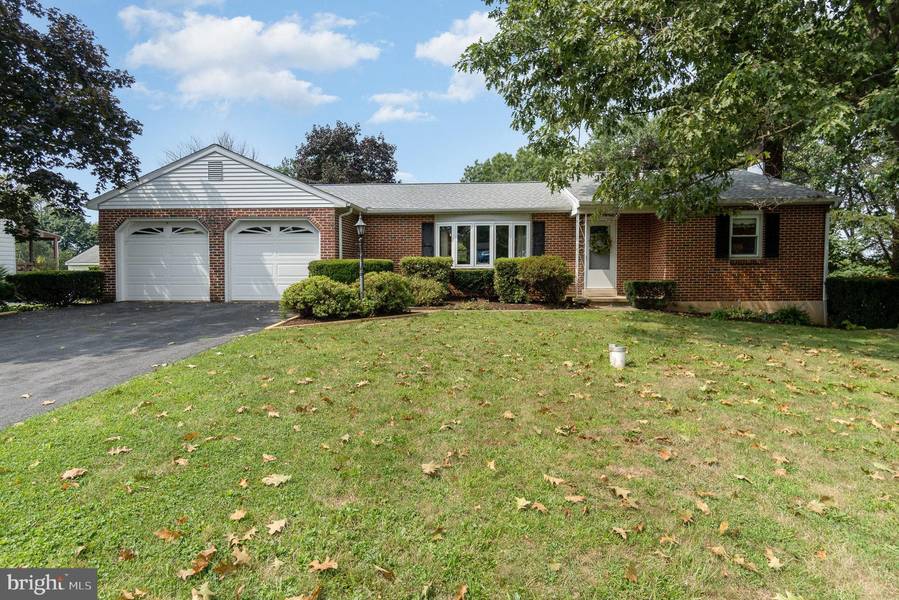 169 TRAIL RD, Hershey, PA 17033