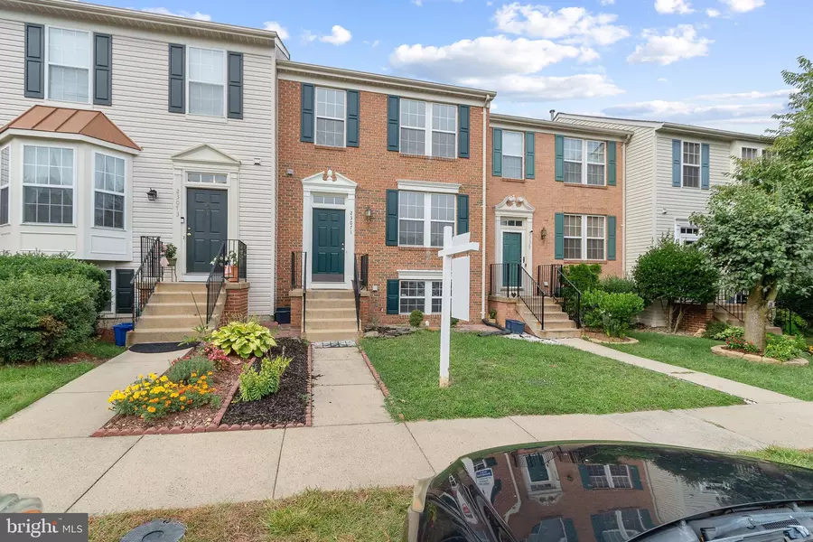 23071 POTOMAC HILL SQ, Sterling, VA 20166