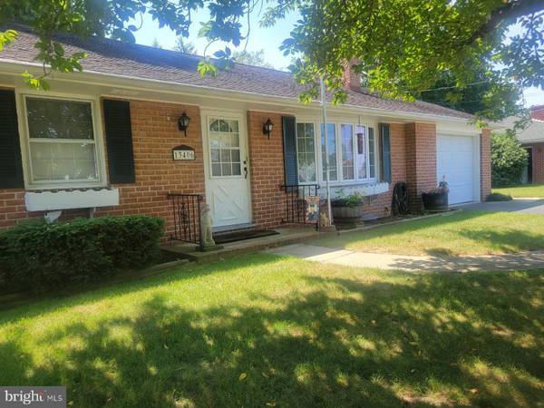 13406 MEADOWVIEW AVE, Waynesboro, PA 17268