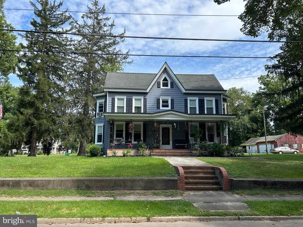 31 EVERGREEN RD, New Egypt, NJ 08533