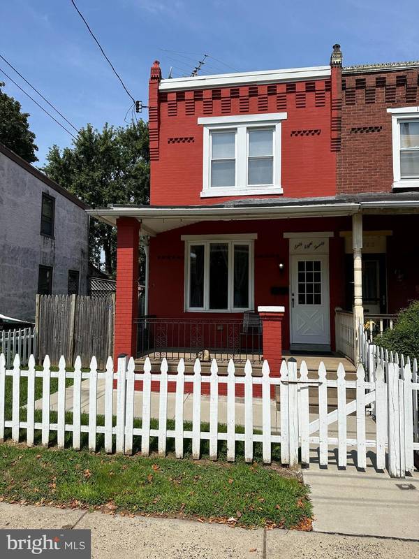 Philadelphia, PA 19135,6820 HEGERMAN ST