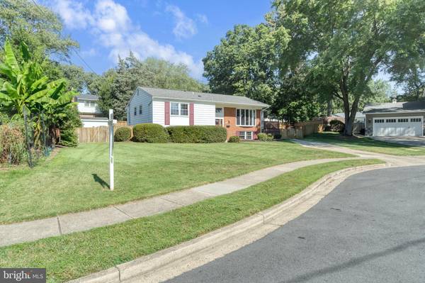 Vienna, VA 22180,2424 WINCHESTER CIR