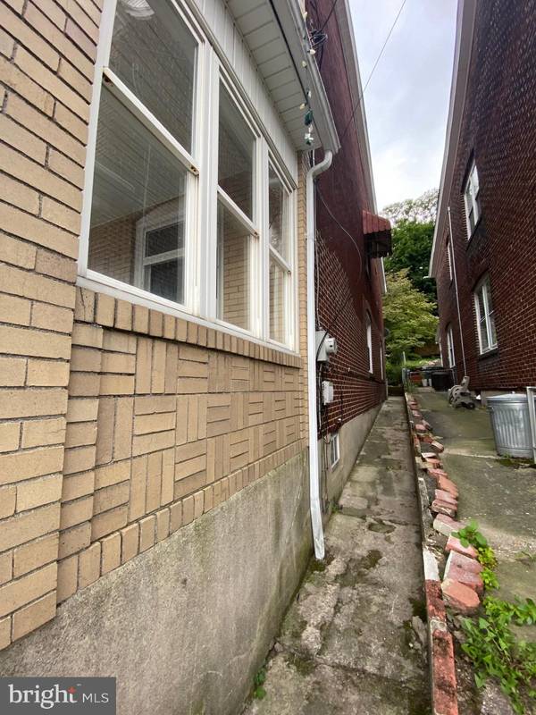 Tamaqua, PA 18252,212-1/2 ORWIGSBURG ST