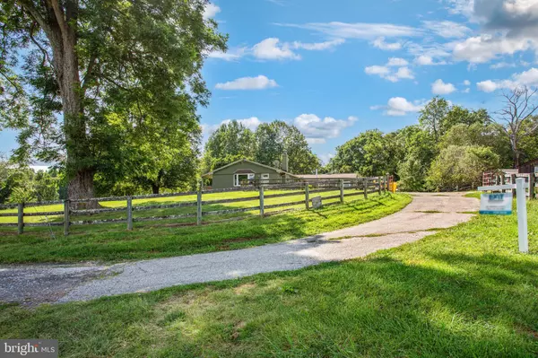 Lothian, MD 20711,5814 INDEPENDENT LN