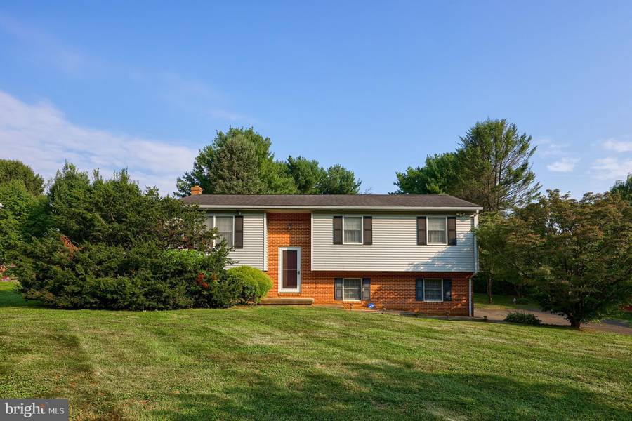 385 SHAUB RD, Strasburg, PA 17579