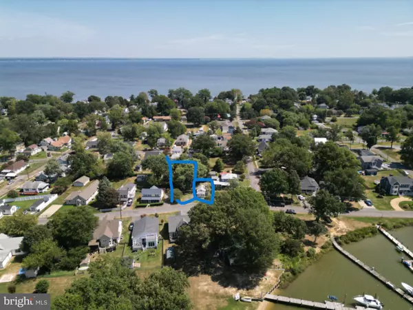 Colonial Beach, VA 22443,530 MONROE BAY AVE