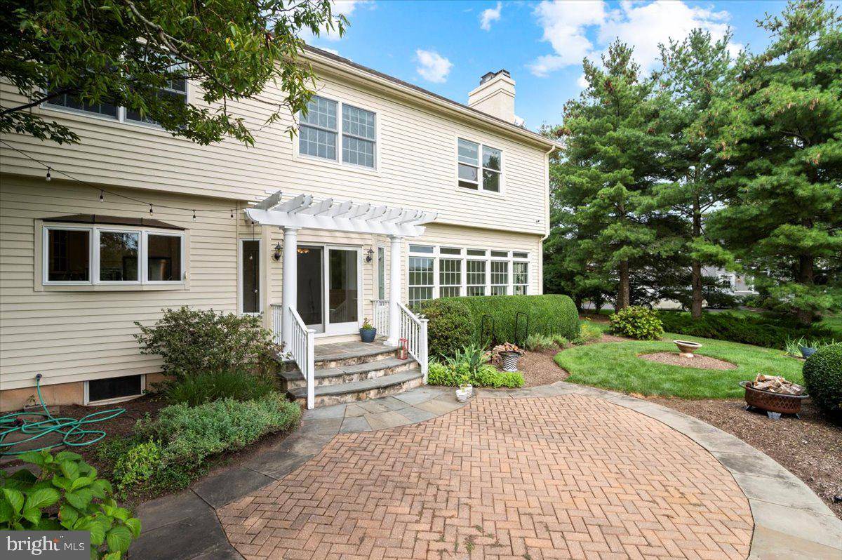 Skillman, NJ 08558,9 KITTANSETT CT