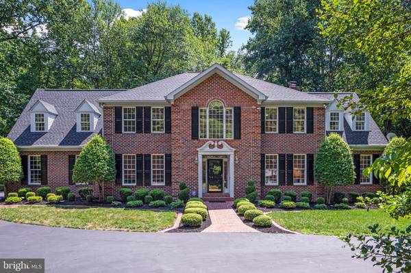 Fairfax Station, VA 22039,7148 SWIFT RUN TRAILS DR