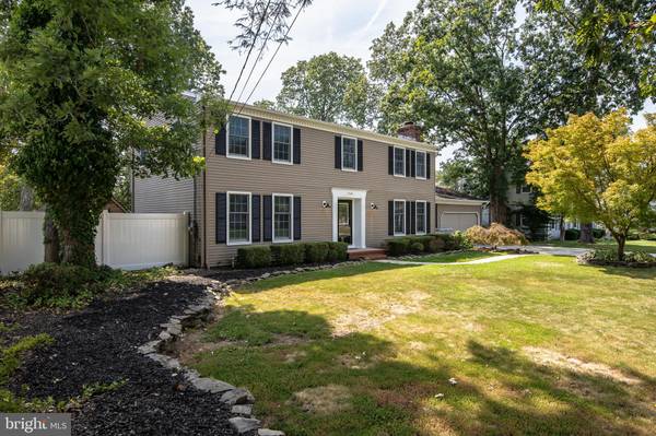 2945 BARRY DR, Vineland, NJ 08361