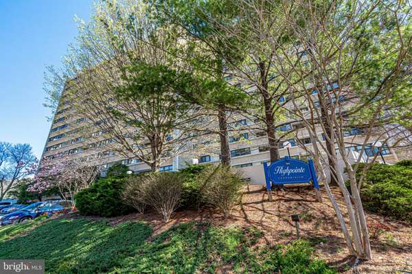 5911 EDSALL RD #1009, Alexandria, VA 22304