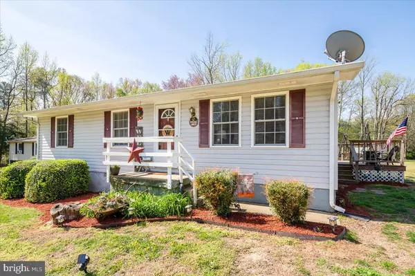 Woodford, VA 22580,15104 CAMPBELLS MILL DR