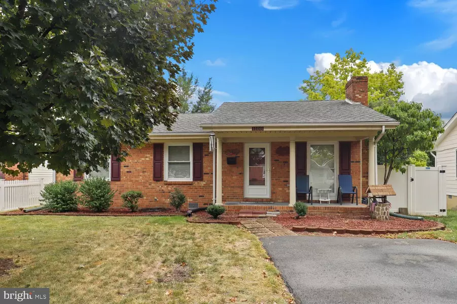 1108 OPEQUON AVE, Winchester, VA 22601