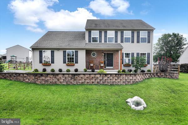 117 POND VIEW DR, Hamburg, PA 19526