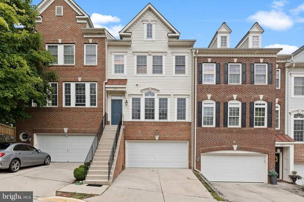 3310 BEECHCLIFF DR, Alexandria, VA 22306