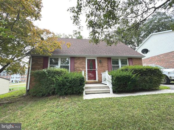 11 MEADOWVIEW DR, Hanover, PA 17331