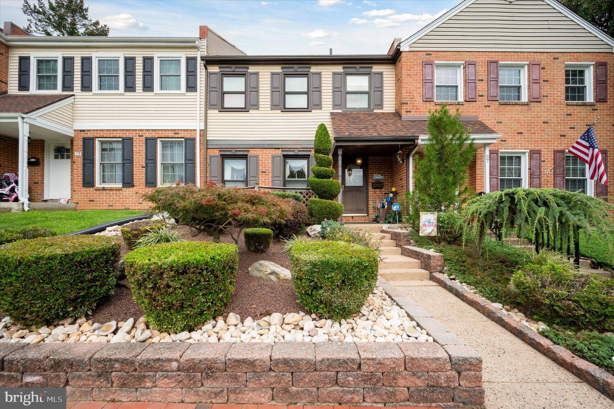 58 COVENTRY LN, Langhorne, PA 19047