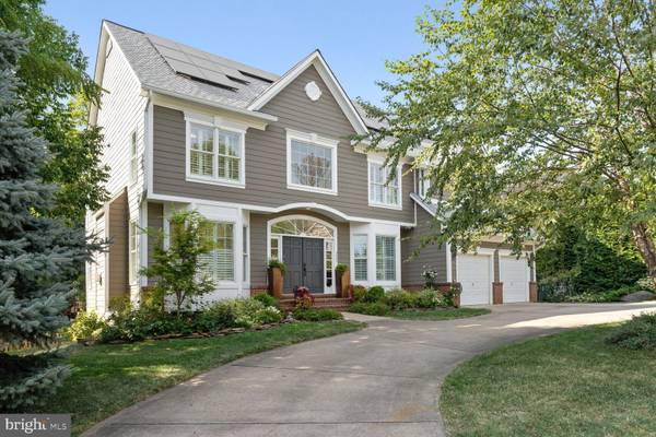 4903 WILLIAMSBURG BLVD, Arlington, VA 22207