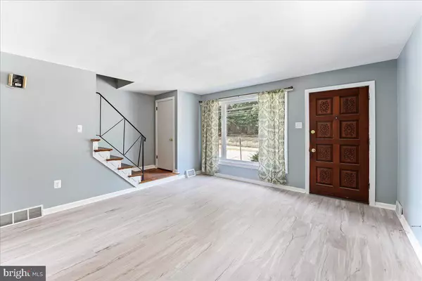 Chester, PA 19013,517 E 24TH ST