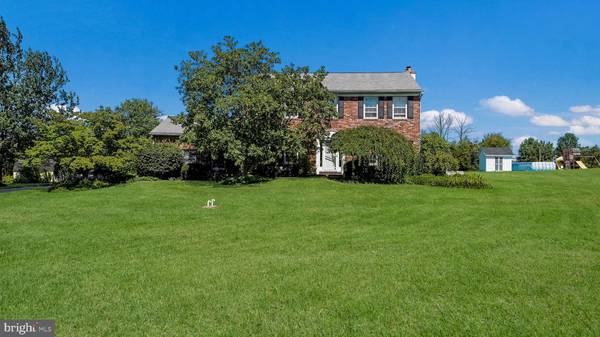 1525 FAIRHILL RD, Sellersville, PA 18960