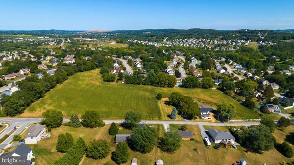 York, PA 17402,LOT 2 CHESTNUT HILL RD