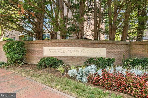 10715 KINGS RIDING WAY #102, North Bethesda, MD 20852