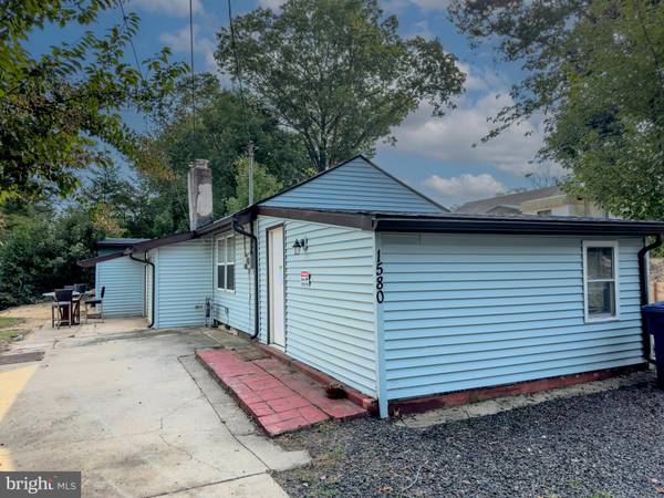 1580 DELSEA DR, Franklinville, NJ 08322