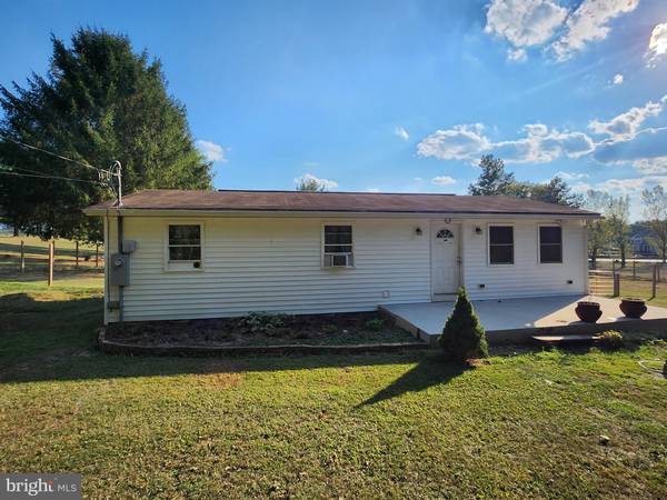 297 WEEPING WILLOW RD, Falling Waters, WV 25419