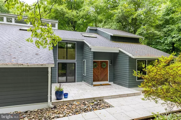 Great Falls, VA 22066,9200 STERLING MONTAGUE DR