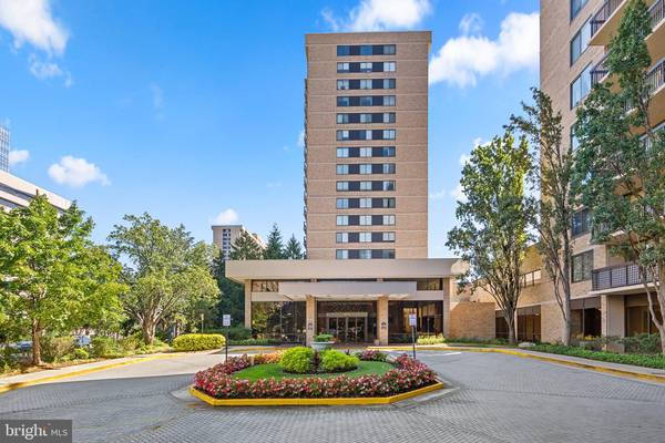 3709 GEORGE MASON DR #1203-E, Falls Church, VA 22041