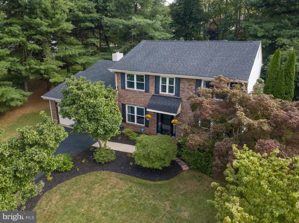 19 HAYLOFT CIRCLE, Wilmington, DE 19808