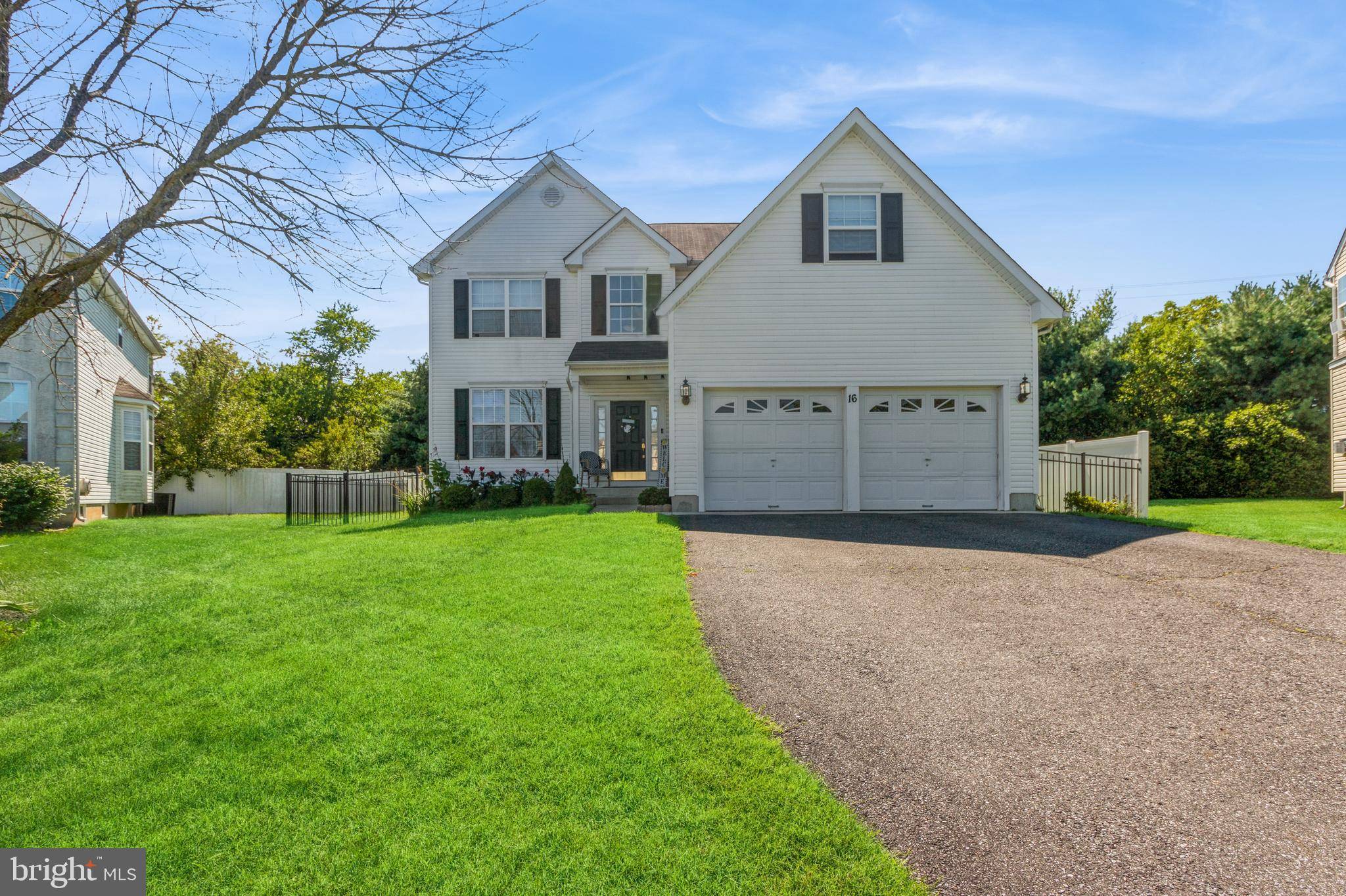 16 CONCORD BLVD, Sicklerville, NJ 08081