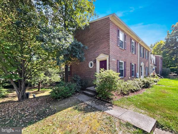 6464 BLARNEY STONE CT, Springfield, VA 22152