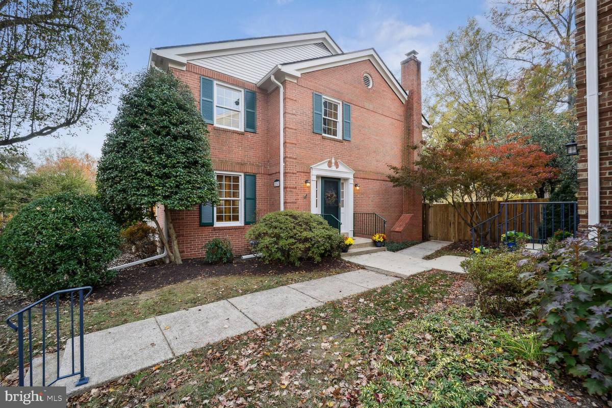 Alexandria, VA 22306,2767 CARTER FARM CT