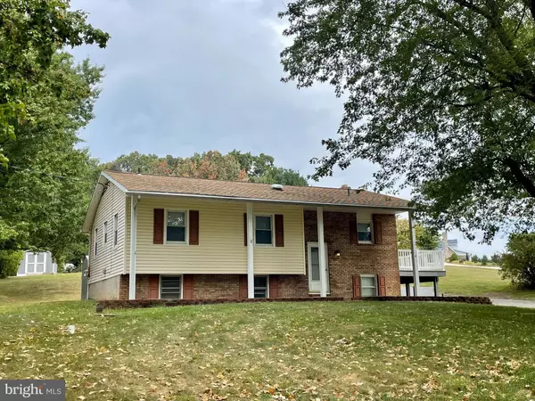 Hanover, PA 17331,559 SUNSET DR