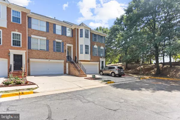 Fairfax, VA 22033,3997 TROON CT