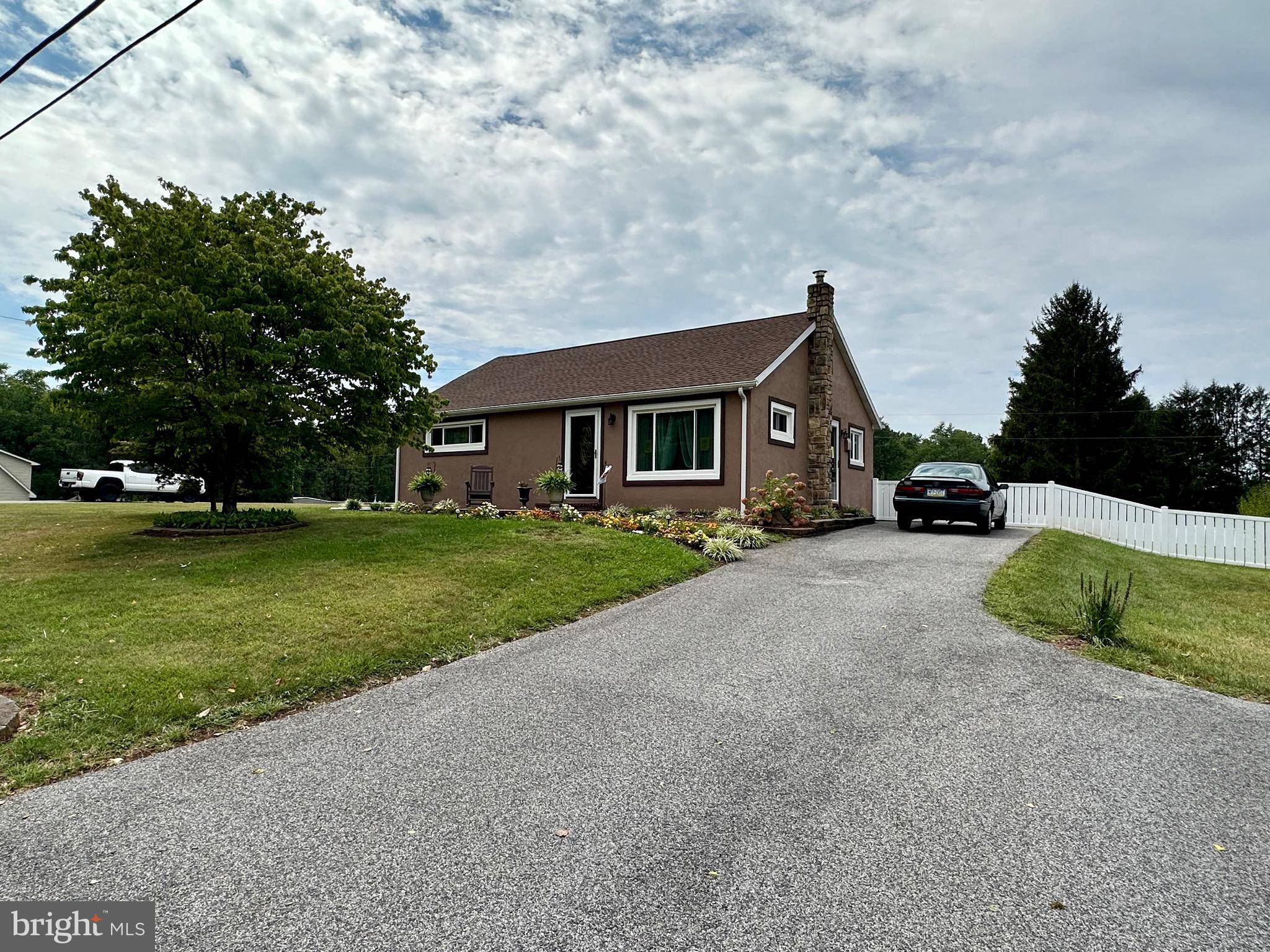 Thomasville, PA 17364,5967 PINE RD
