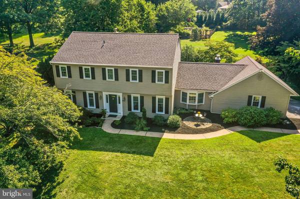 40 BRIDLE DR, Furlong, PA 18925