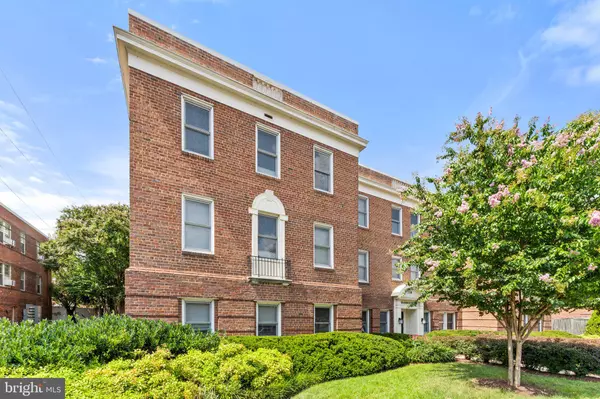 Alexandria, VA 22314,719 S SAINT ASAPH ST #201