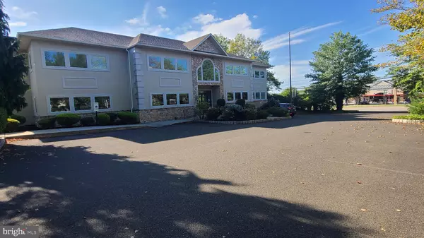 Ambler, PA 19002,1126 HORSHAM RD