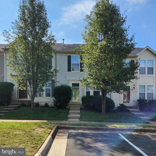 9033 CORIANDER CIR, Manassas, VA 20110