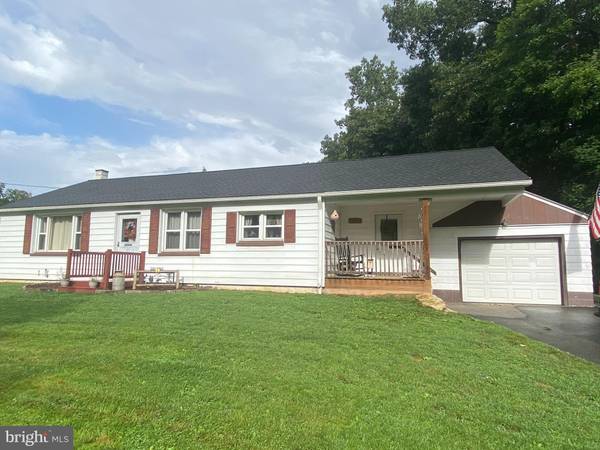 2835 HAY CREEK RD, Birdsboro, PA 19508