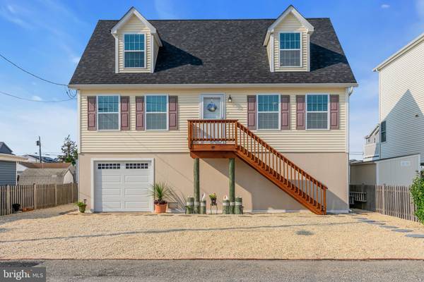 48 GLENN DR, Manahawkin, NJ 08050