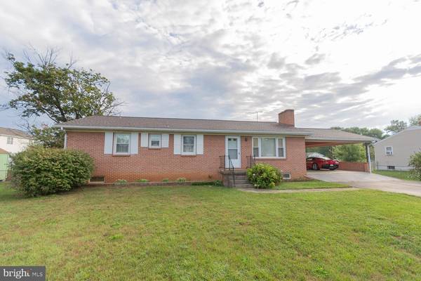 14837 CHARLES TOWN RD, Charles Town, WV 25414