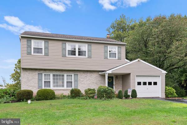 325 BOW LN, Gilbertsville, PA 19525