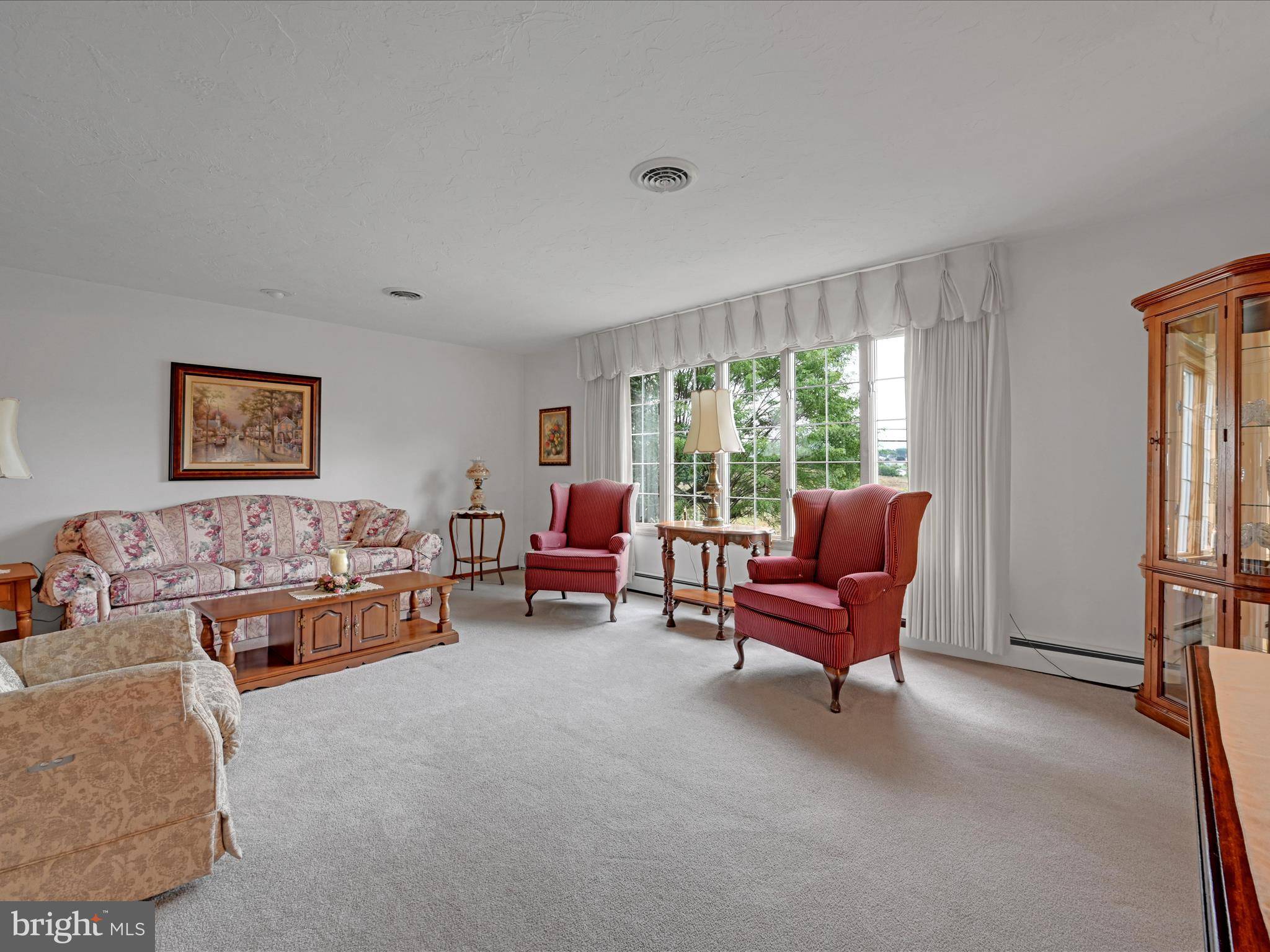 Valley View, PA 17983,401 BROAD ST
