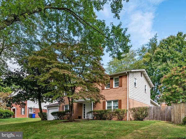 806 DOWNS DR, Silver Spring, MD 20904