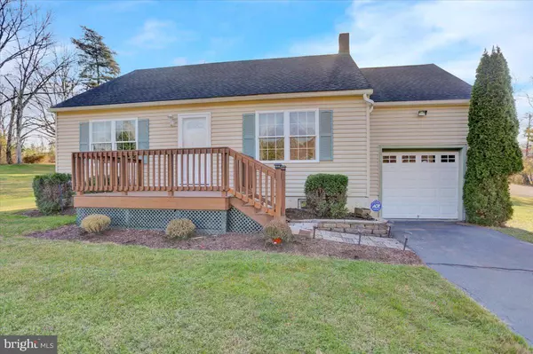 4150 PAINTED SKY RD, Reading, PA 19606